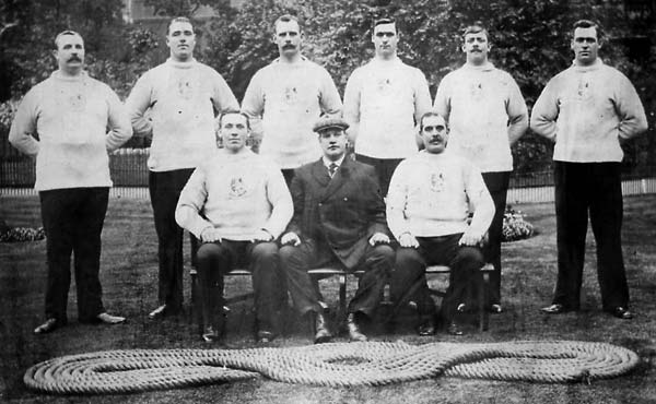 1908 london city polive olympic tug of war team